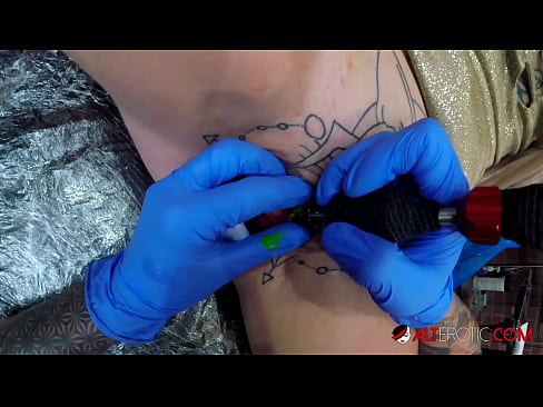❤️ Extremely tattooed hottie Sully Savage has a tattoo on her clitoris ❌ Porno at en-gb.liporno.ru ❤